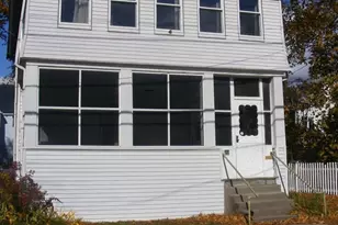 22 Prescott St, Medford, MA 02155 - Photo 3