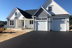 125 Pearl St, South Hadley, MA 01075 - Photo 1