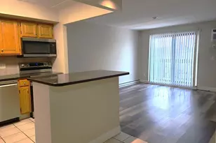 576 Washington St, Weymouth, MA 02188 - Photo 3