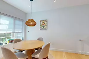 21 Crowninshield Rd, Brookline, MA 02446 - Photo 7