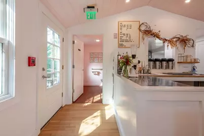 162 Main St, Essex, MA 01929 - Photo 23