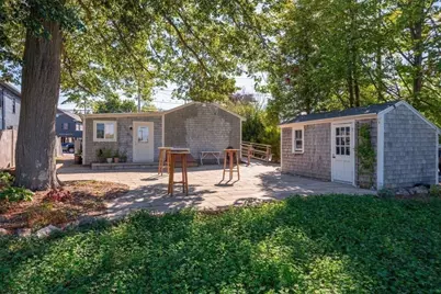 162 Main St, Essex, MA 01929 - Photo 1