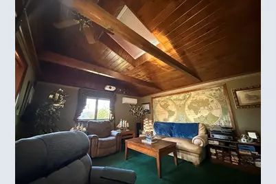 98 Greenpoint Cir, Chicopee, MA 01020 - Photo 15