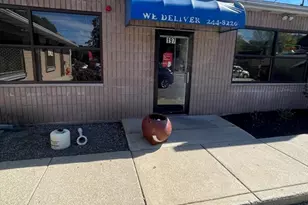 197 North St, Newton, MA 02460 - Photo 1