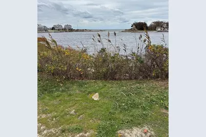 74 Hillside Ave, Falmouth, MA 02556 - Photo 33