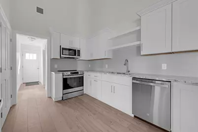 7 L Stevens Rd #B, Charlton, MA 01507 - Photo 7