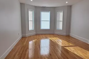 554 Main, Wakefield, MA 01880 - Photo 3