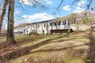 24 North St, Leominster, MA 01453 - Photo 3