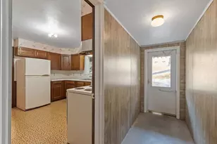 24 North St, Leominster, MA 01453 - Photo 17