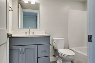 10 Hawley St, Northampton, MA 01060 - Photo 15