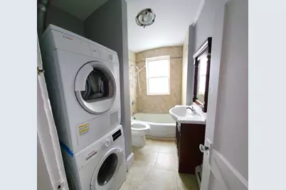 85 Harvey #2, Cambridge, MA 02140 - Photo 11