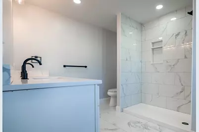 126 Wheeler St, Fall River, MA 02724 - Photo 13