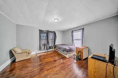 28 Richards St, Worcester, MA 01603 - Photo 27