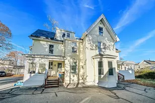 28 Richards St, Worcester, MA 01603 - Photo 5