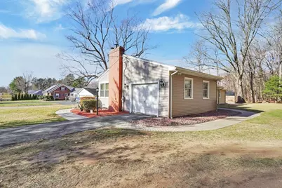 20 Old Orchard Rd, Wilbraham, MA 01095 - Photo 3