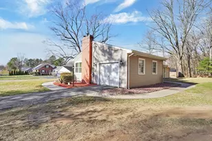 20 Old Orchard Rd, Wilbraham, MA 01095 - Photo 3