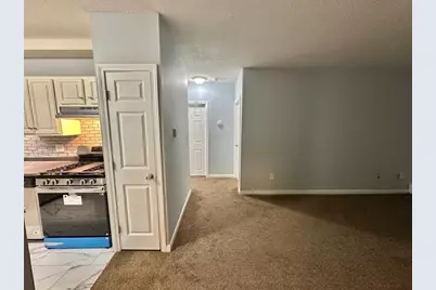 363 Hildreth #11, Lowell, MA 01850 - Photo 9