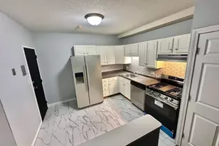 363 Hildreth, Lowell, MA 01850 - Photo 7