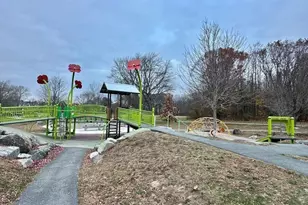 363 Hildreth, Lowell, MA 01850 - Photo 11