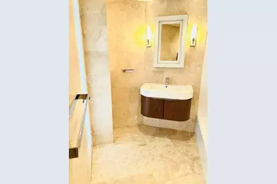 300 Lynn Shore Dr #408, Lynn, MA 01902 - Photo 15