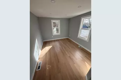 35 Claulise Ln, Mashpee, MA 02649 - Photo 13