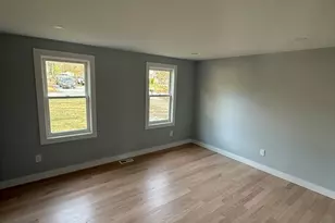 35 Claulise Ln, Mashpee, MA 02649 - Photo 9