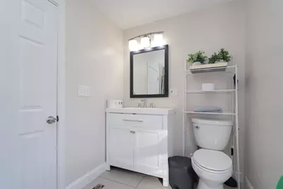 58 Willard Ave, Springfield, MA 01109 - Photo 21