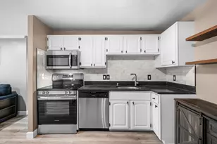 145 Essex Ave, Gloucester, MA 01930 - Photo 9