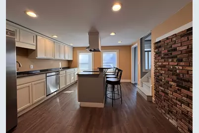 258 Walnut Street #1, Bridgewater, MA 02324 - Photo 5