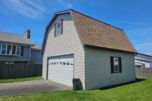 478 Tucker, Fall River, MA 02721 - Photo 39
