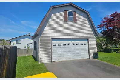 478 Tucker, Fall River, MA 02721 - Photo 3