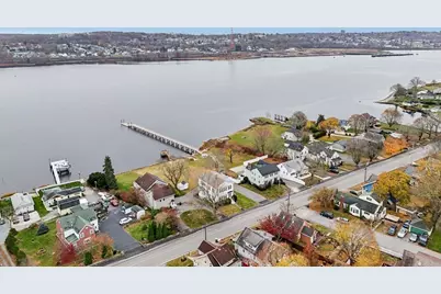 2396 Riverside Ave, Somerset, MA 02726 - Photo 5