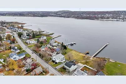 2396 Riverside Ave, Somerset, MA 02726 - Photo 7