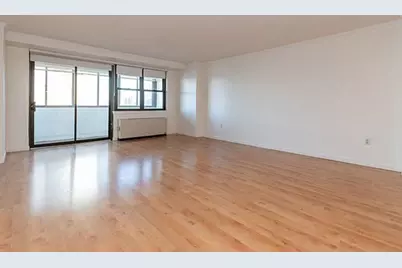 6 Whittier Place #9E, Boston, MA 02114 - Photo 11