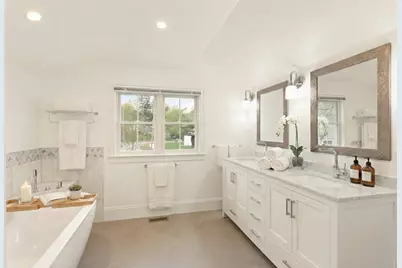 150 Country Club Rd, Newton, MA 02459 - Photo 15