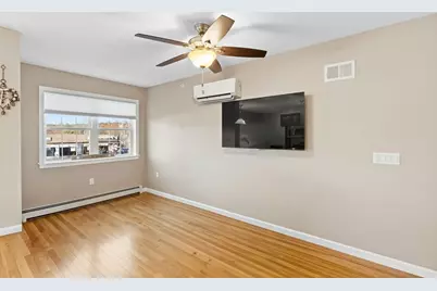 381 Summer Street, Fitchburg, MA 01420 - Photo 11