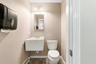 381 Summer St, Fitchburg, MA 01420 - Photo 17