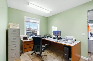 381 Summer St, Fitchburg, MA 01420 - Photo 21