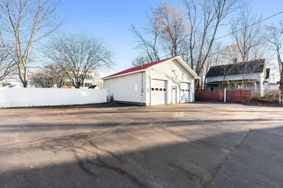 381 Summer Street, Fitchburg, MA 01420 - Photo 5