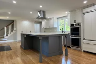 138 High St, Hingham, MA 02043 - Photo 3