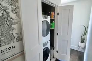 27 Armandine St, Boston, MA 02124 - Photo 15