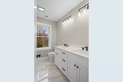 9 Acton Rd #6, Chelmsford, MA 01824 - Photo 17