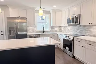 9 Acton Rd, Chelmsford, MA 01824 - Photo 3