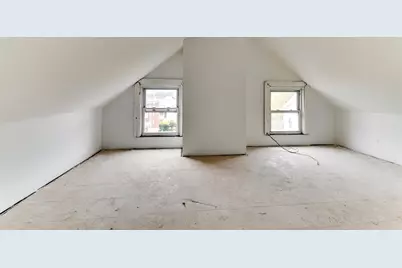 8 Weldon St, Boston, MA 02121 - Photo 9