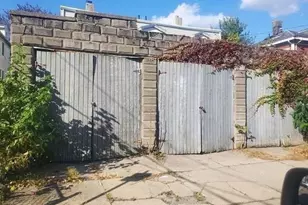 8 Weldon St, Boston, MA 02121 - Photo 19