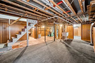 11 Devonshire St, Lawrence, MA 01843 - Photo 25