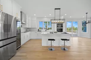 22 Balsam Hl Rd, Ludlow, MA 01056 - Photo 9