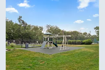 90 Edgelawn Ave #1, North Andover, MA 01845 - Photo 13