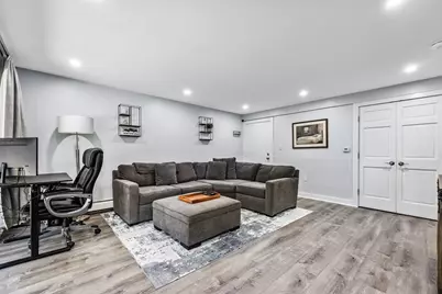 90 Edgelawn Ave #1, North Andover, MA 01845 - Photo 5