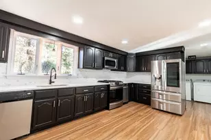 6 Kingsley Rd, Easton, MA 02356 - Photo 7